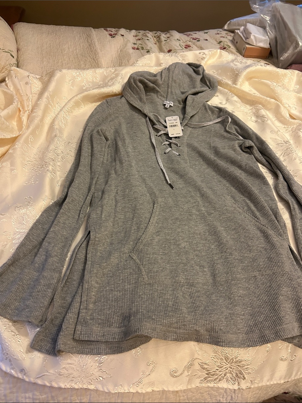 Splendid Gray Lace-Up Hooded Waffle Knit Pullover